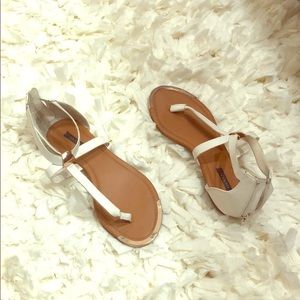 White sandals with gold